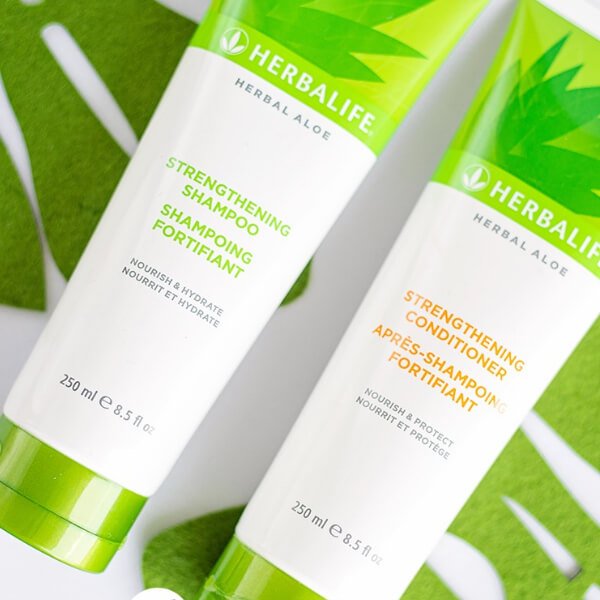 Herbal Aloe Stregthening Shampoo